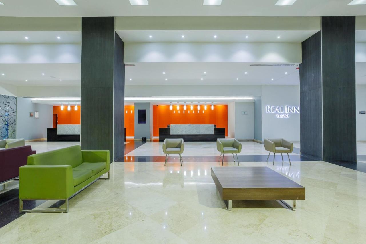 Real Inn Tijuana By Camino Real Hoteles Esterno foto Lobby of the hotel