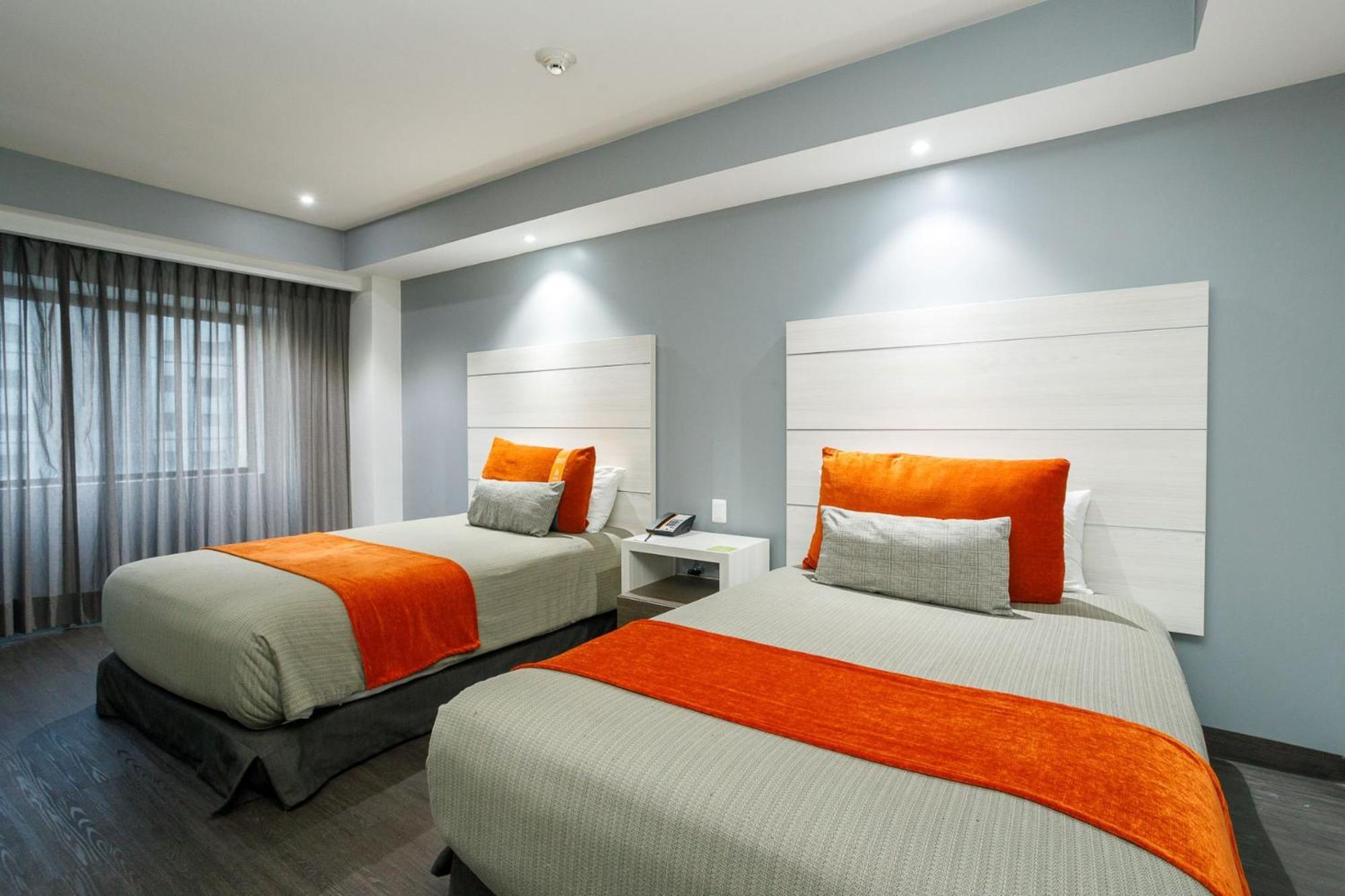 Real Inn Tijuana By Camino Real Hoteles Esterno foto A room at the hotel