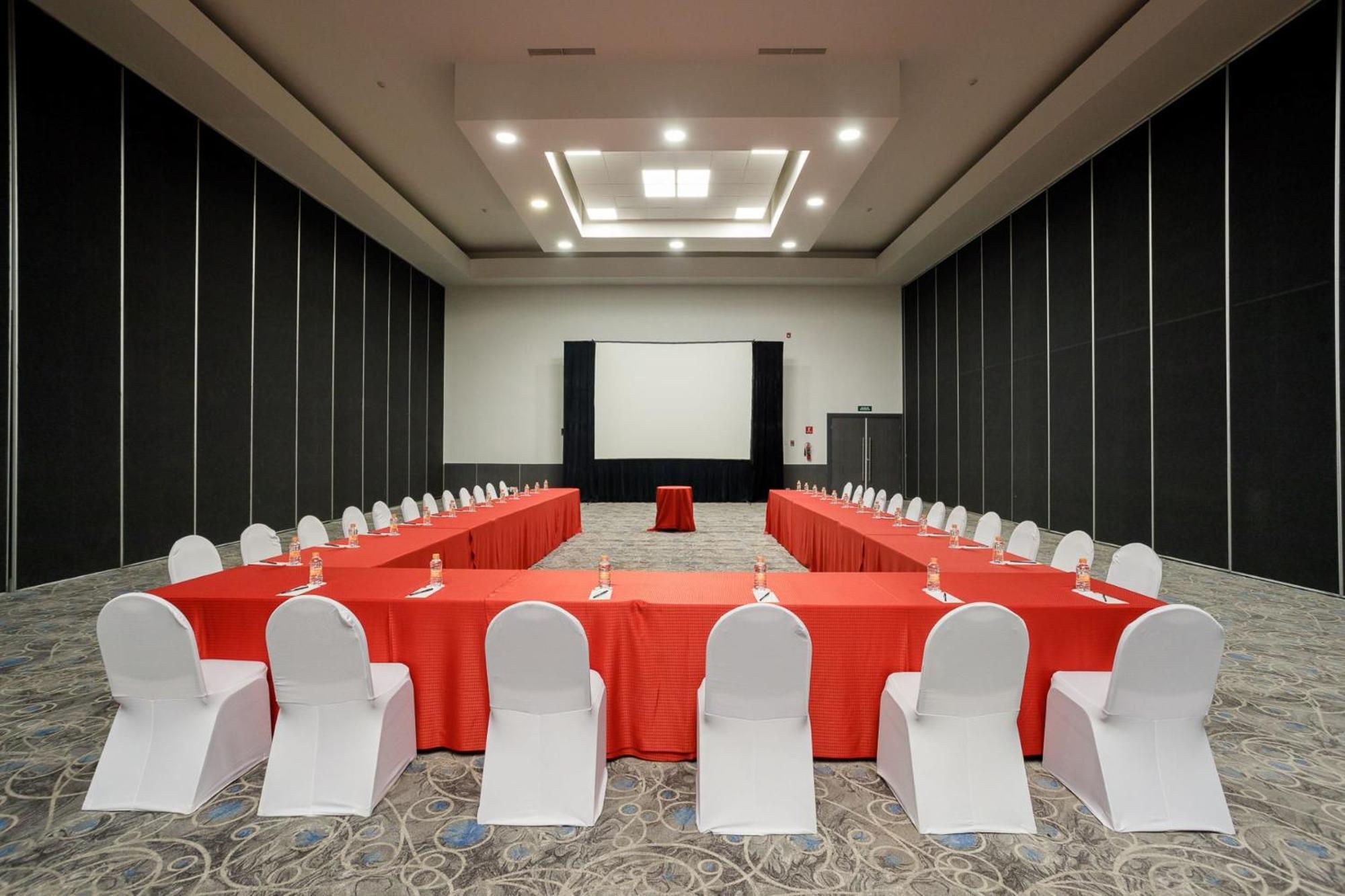 Real Inn Tijuana By Camino Real Hoteles Esterno foto Meeting room